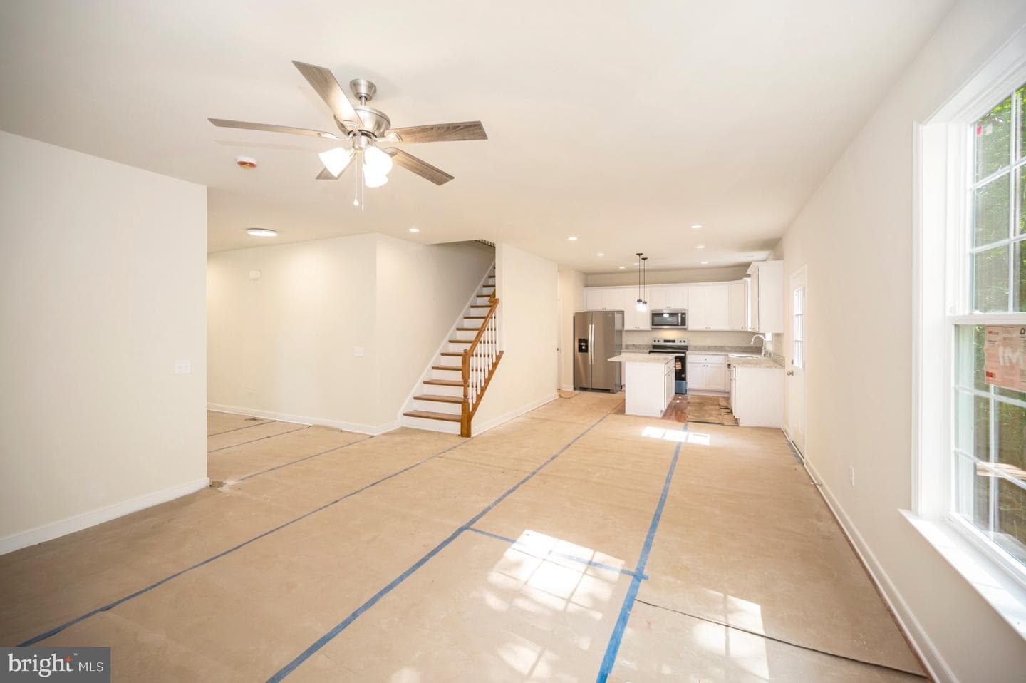 6077 Hamlin Circle photo 15