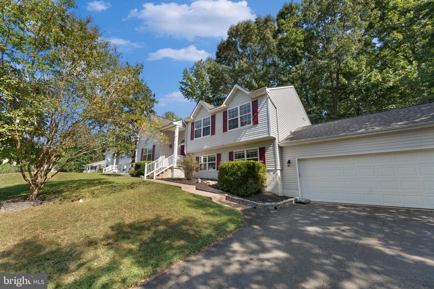 8507 Passapatanzy Road photo 3