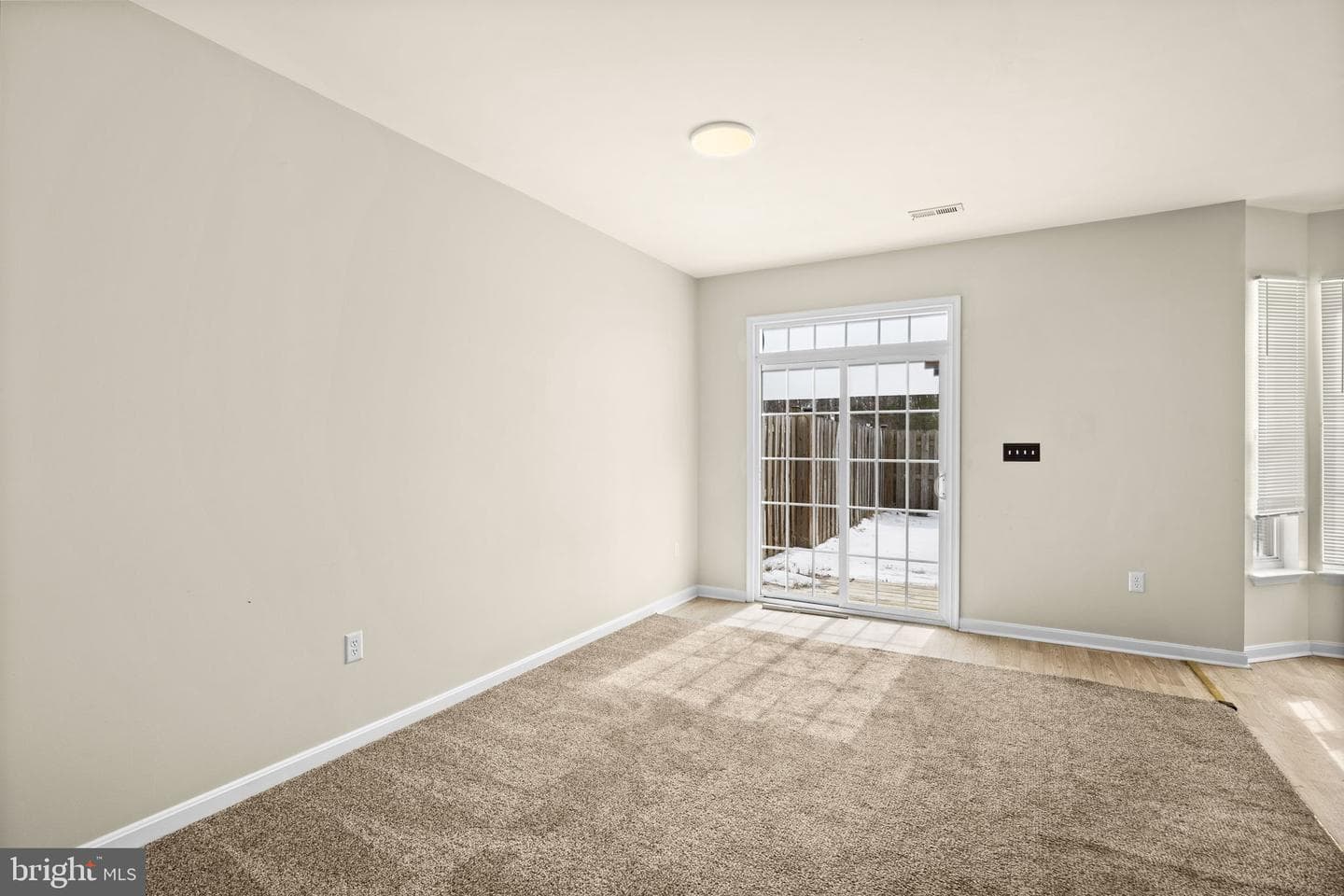 5177 Mallards Landing Drive photo 8