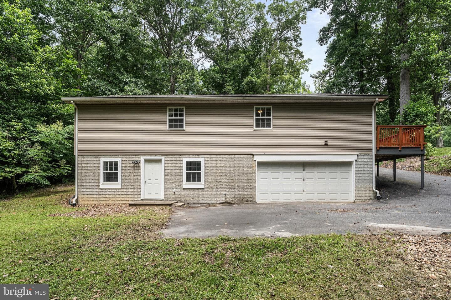 7224 Washington Drive photo 32