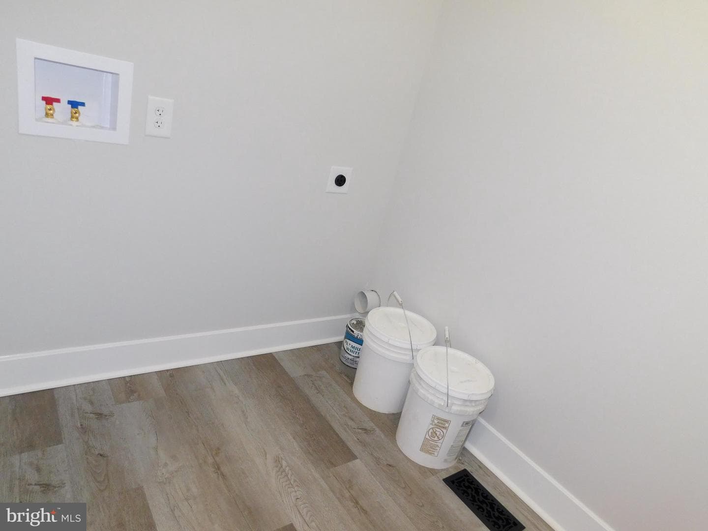 11190 Round Hill Estate Drive photo 15