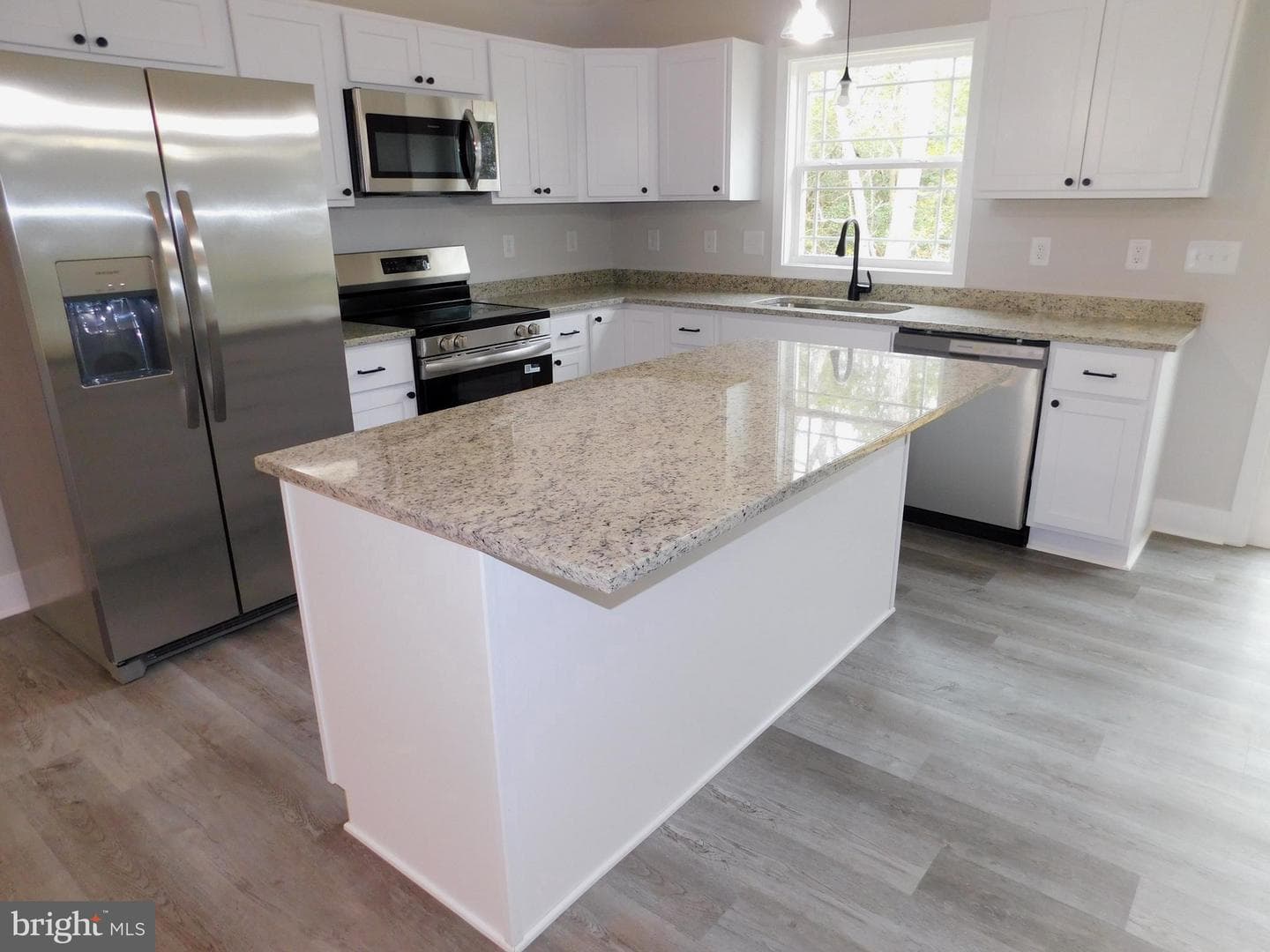 11190 Round Hill Estate Drive photo 27