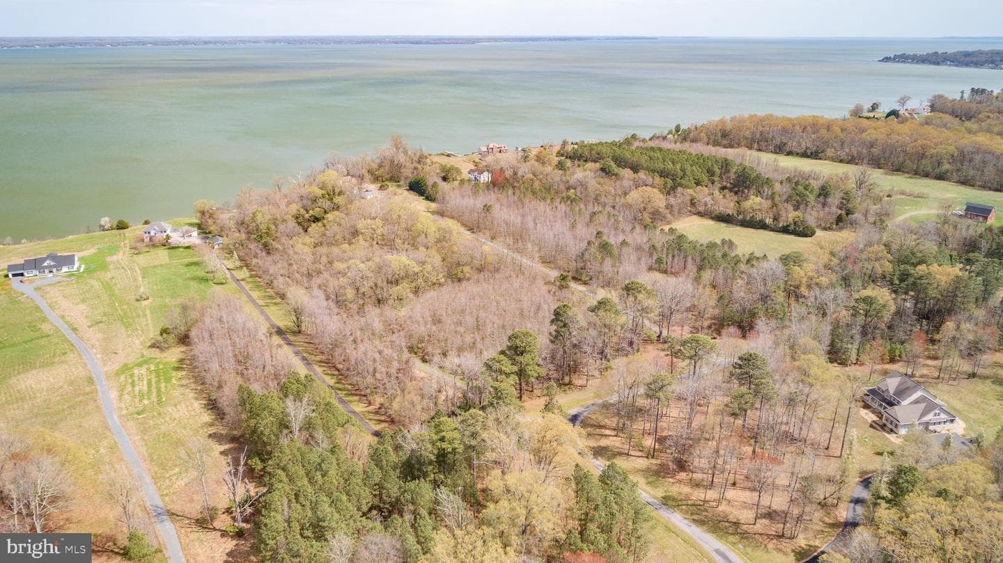 8662 Sandy Beach Ln photo 21
