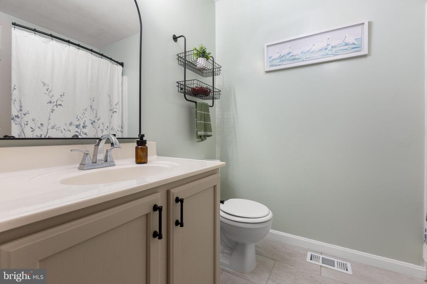 16283 Round Hill Road photo 27