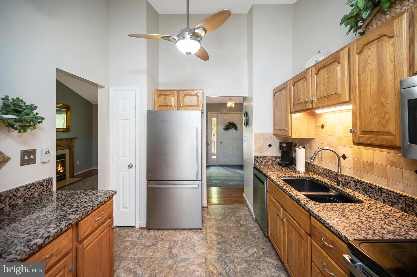 8447 Clare Street photo 20