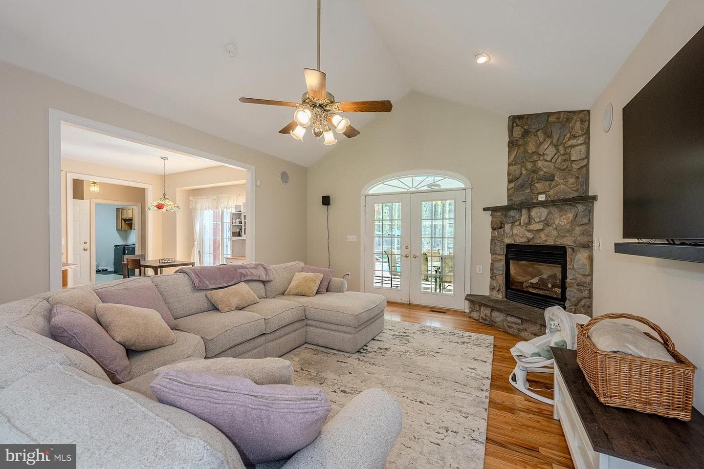 18224 Green Boulevard photo 14