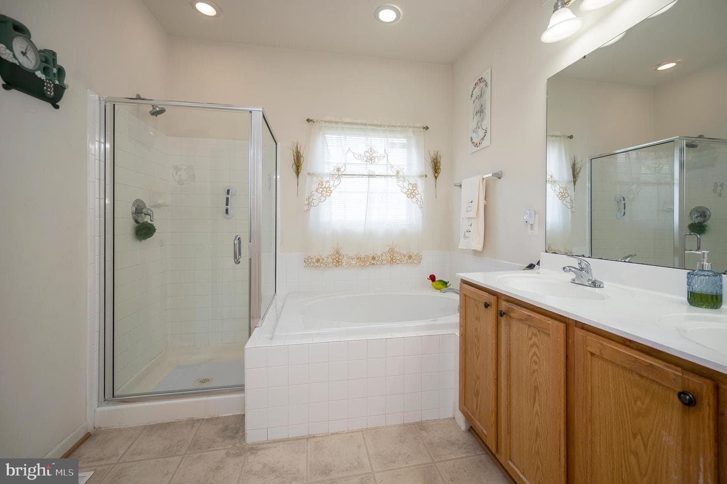 6117 Mccarthy Dr photo 32
