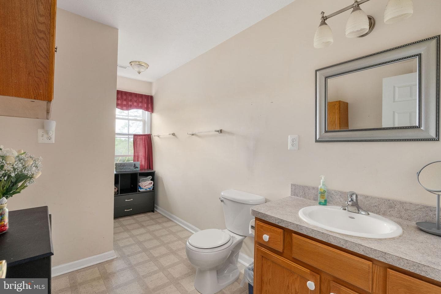 8606 Stevenson Drive photo 46