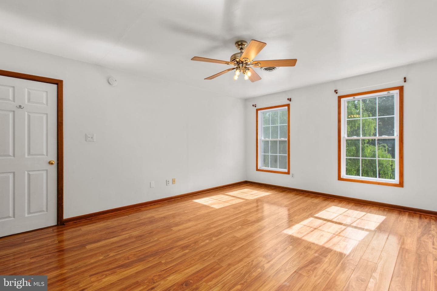 12002 Pleasant Drive photo 32