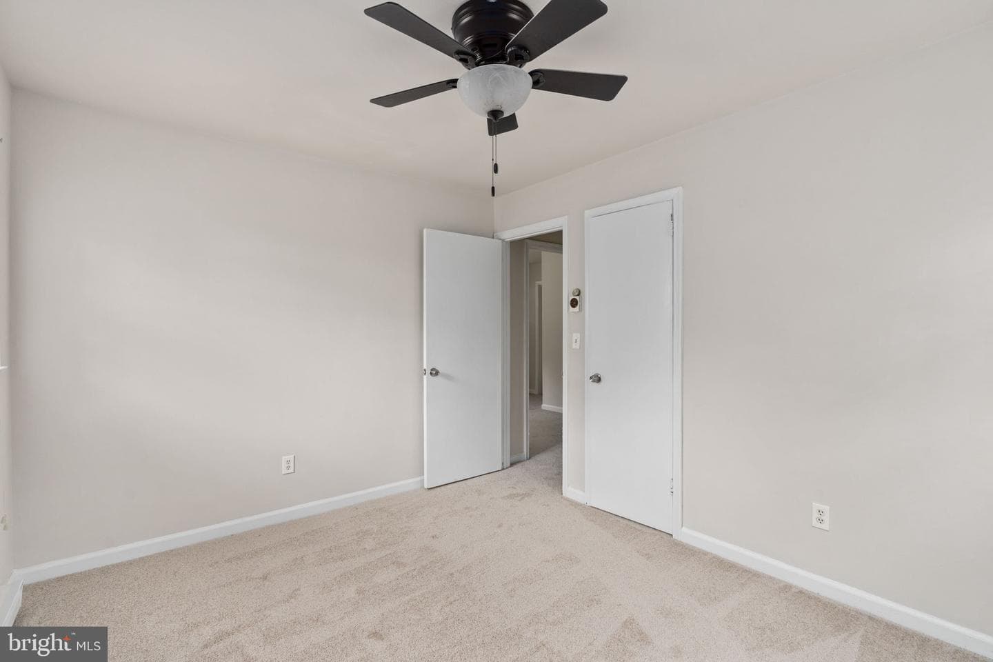 14208 Springfield Lane photo 21