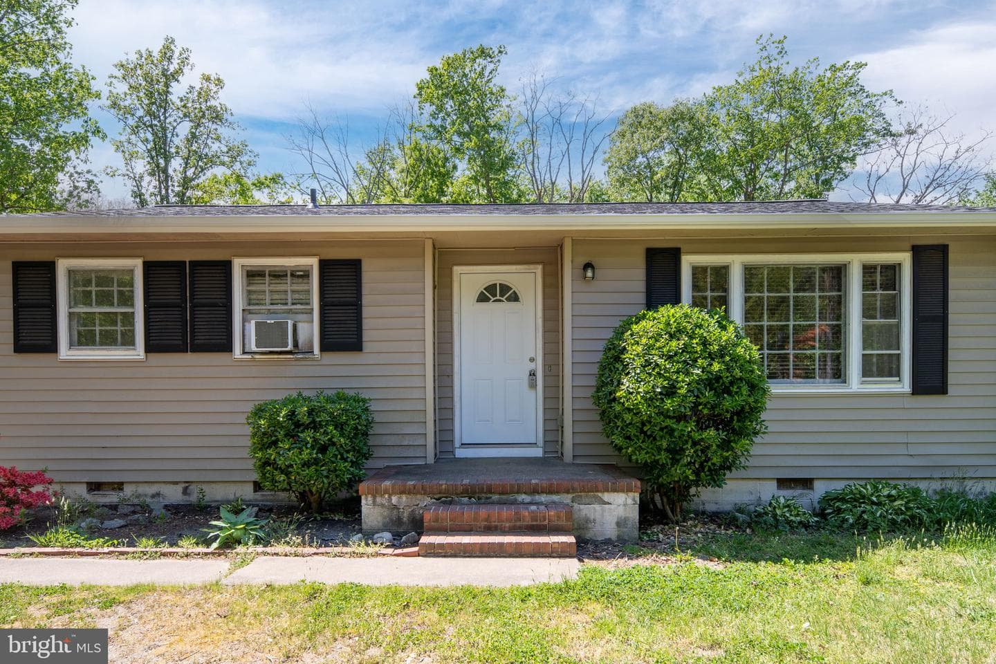 14208 Springfield Lane photo 31