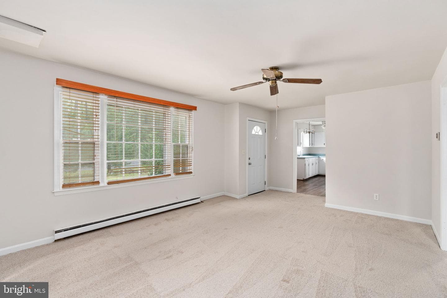14208 Springfield Lane photo 7