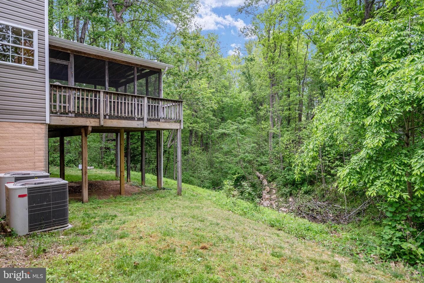 6987 Aidan Way photo 10