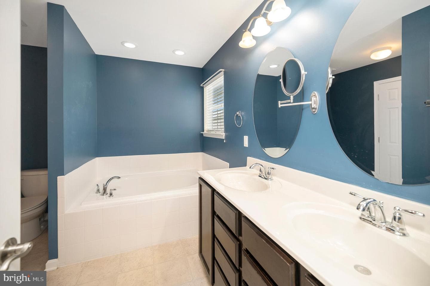 5236 Longbow Road photo 29