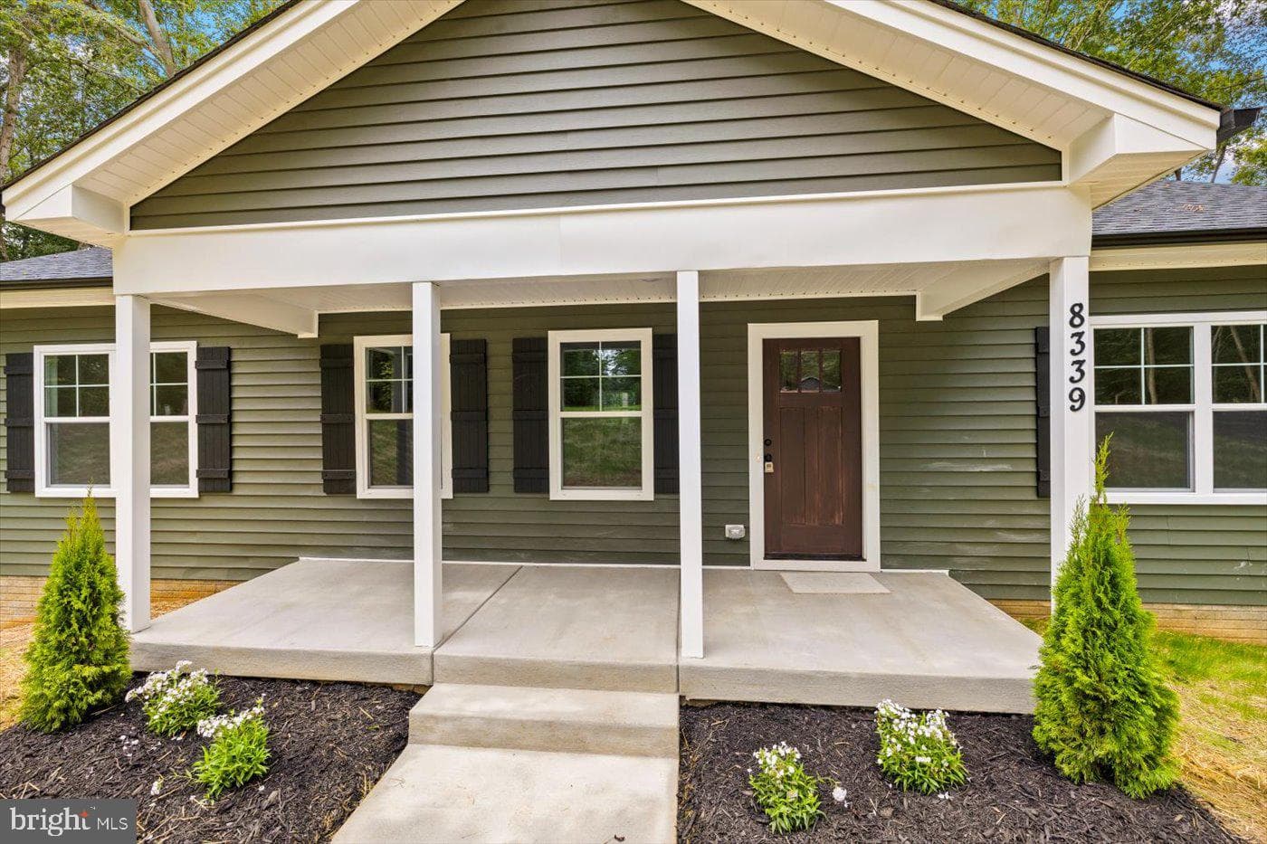 8339 Kennedy Drive photo 46