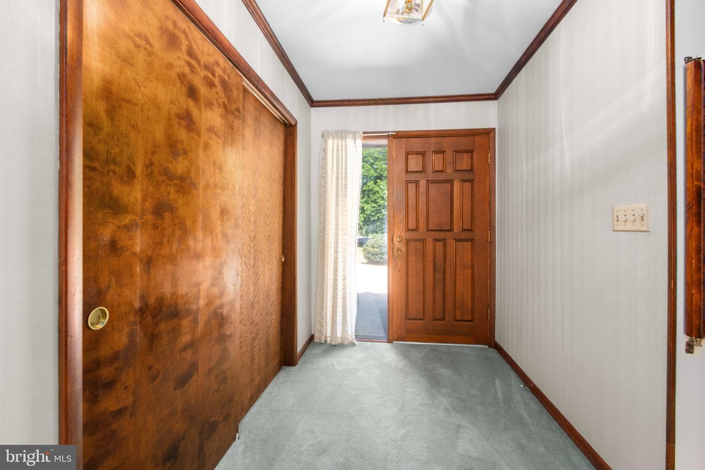 5434 Strawberry Lane photo 7
