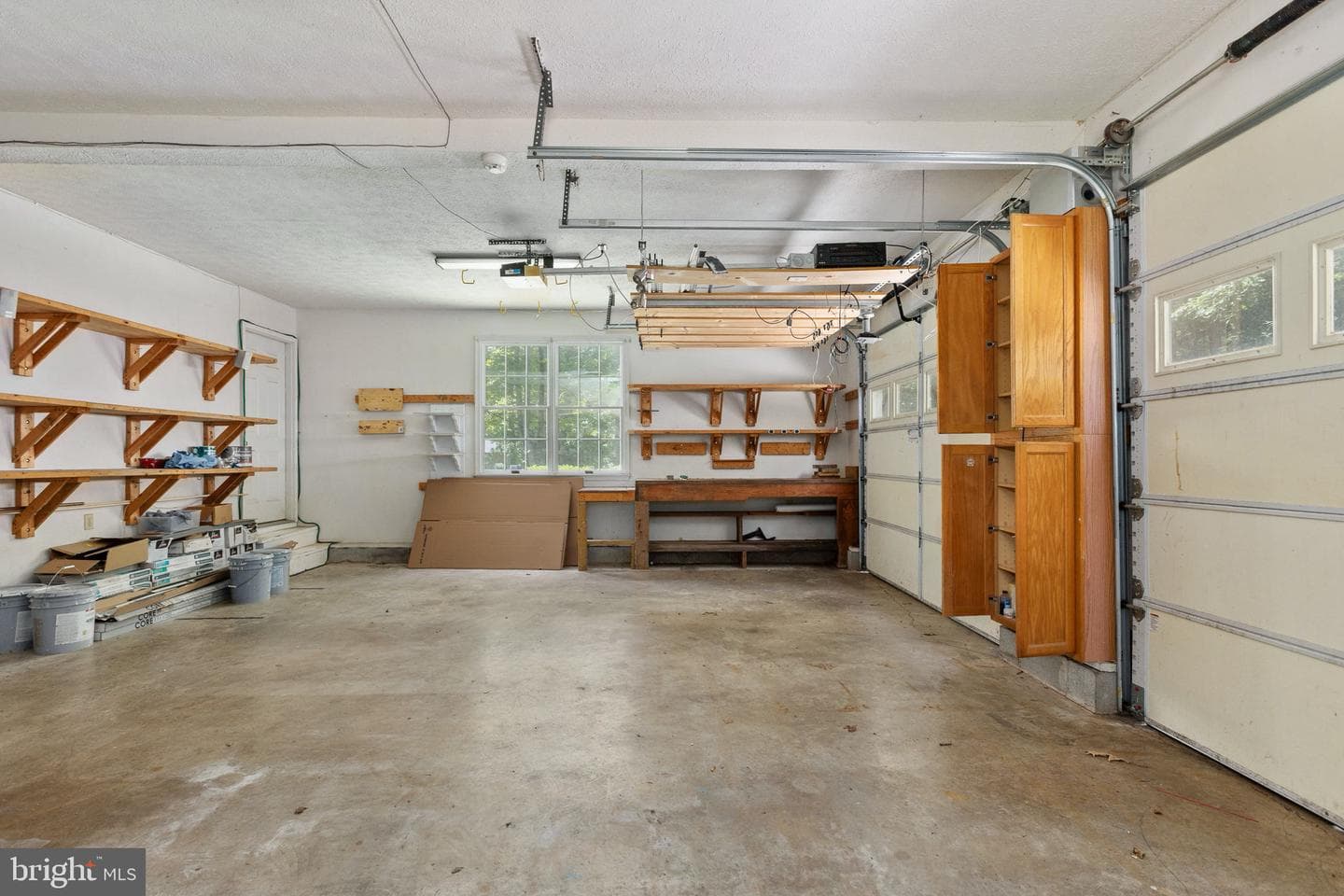 2381 Nancy Lane photo 82