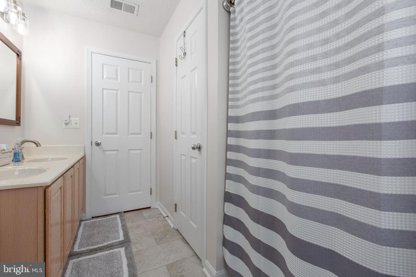 9206 Sandy Beach Lane photo 45
