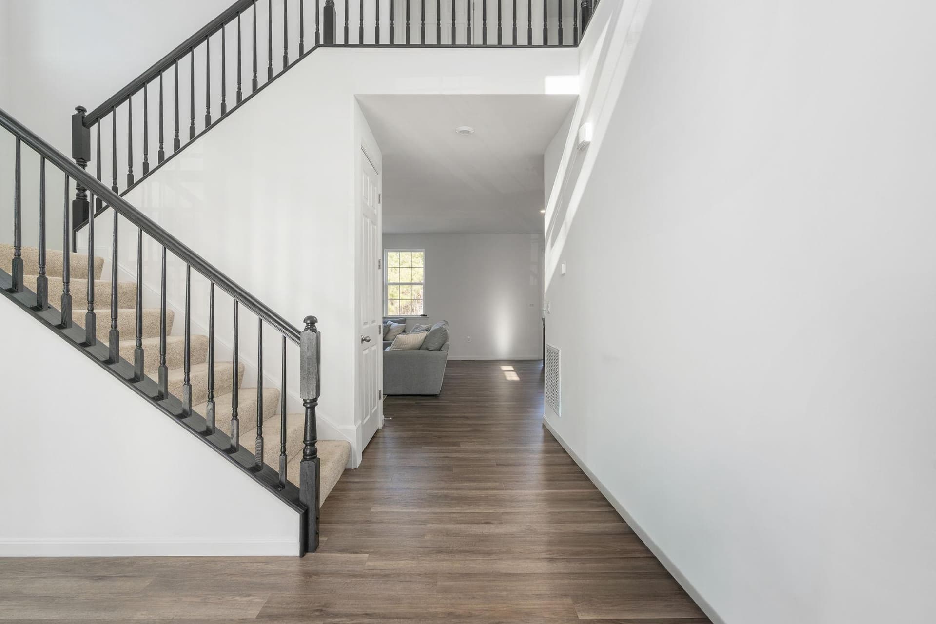 6371 Pointer Lane photo 6