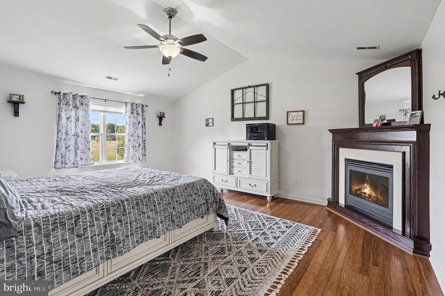 13481 Harryberry Lane photo 16