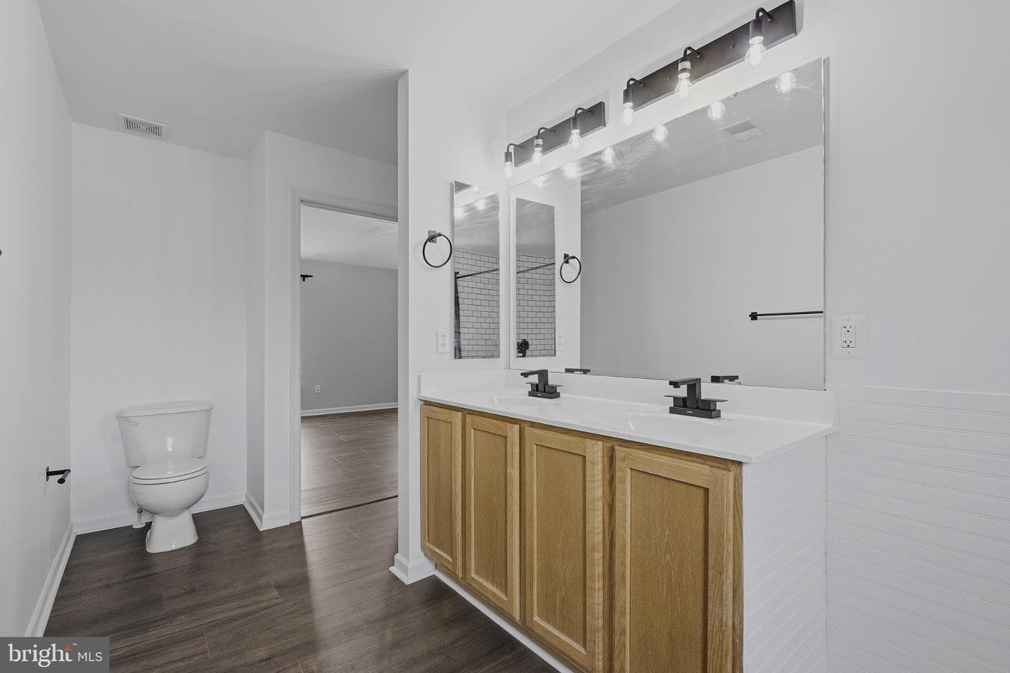 11804 Fullers Lane photo 18