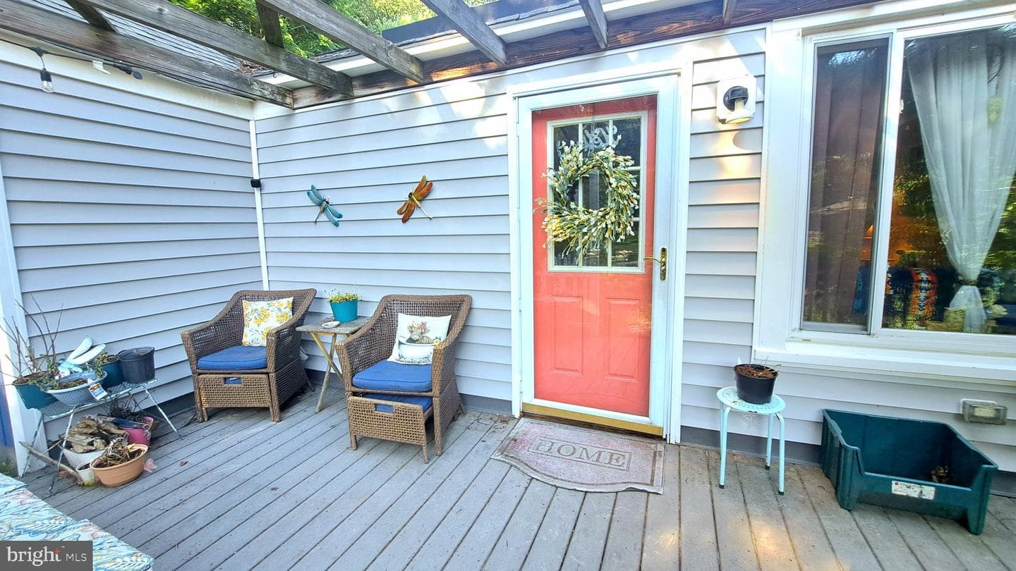 11285 Pine Hill Road photo 4