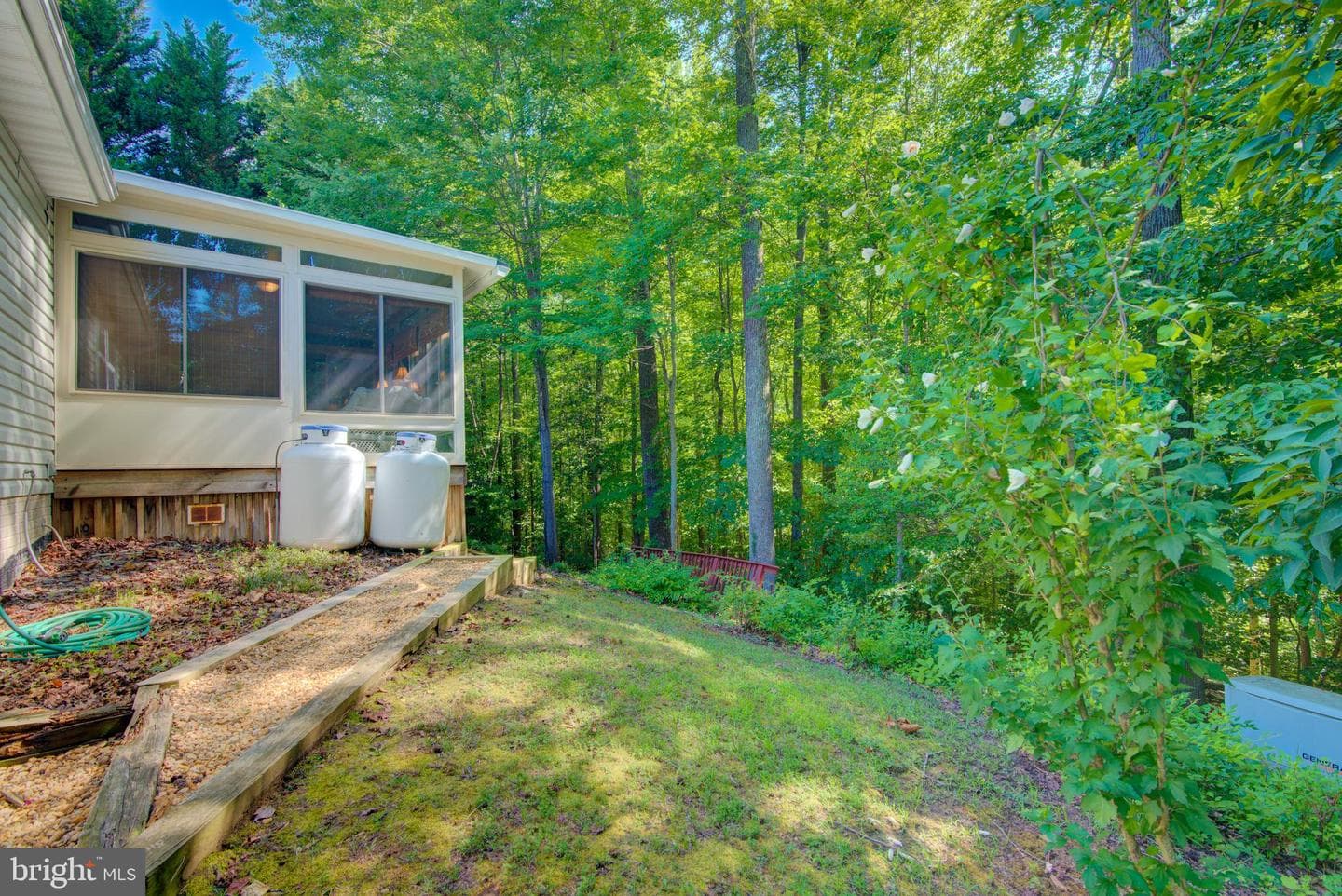 8256 Reagan Drive photo 34