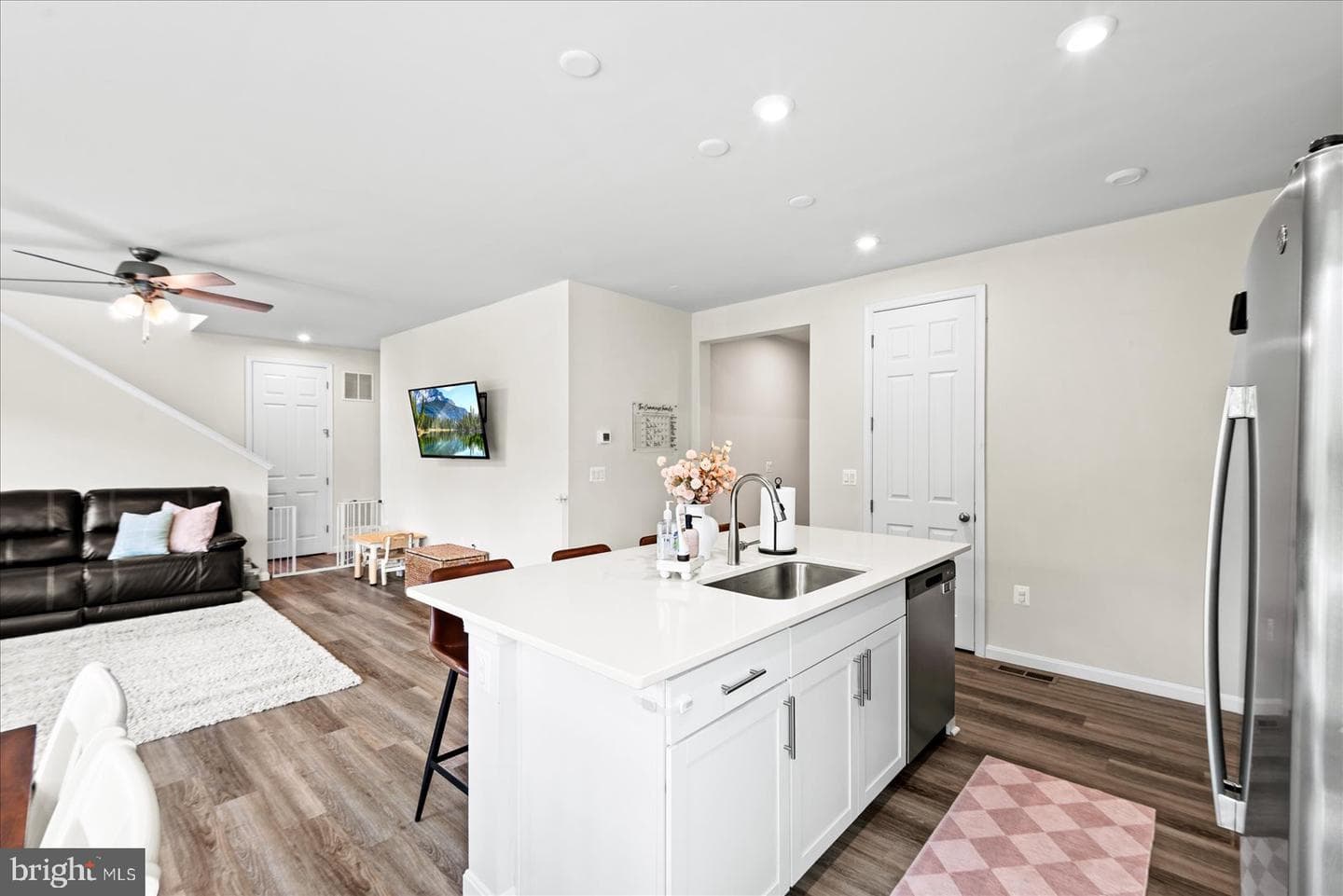 6325 Pointer Lane photo 14
