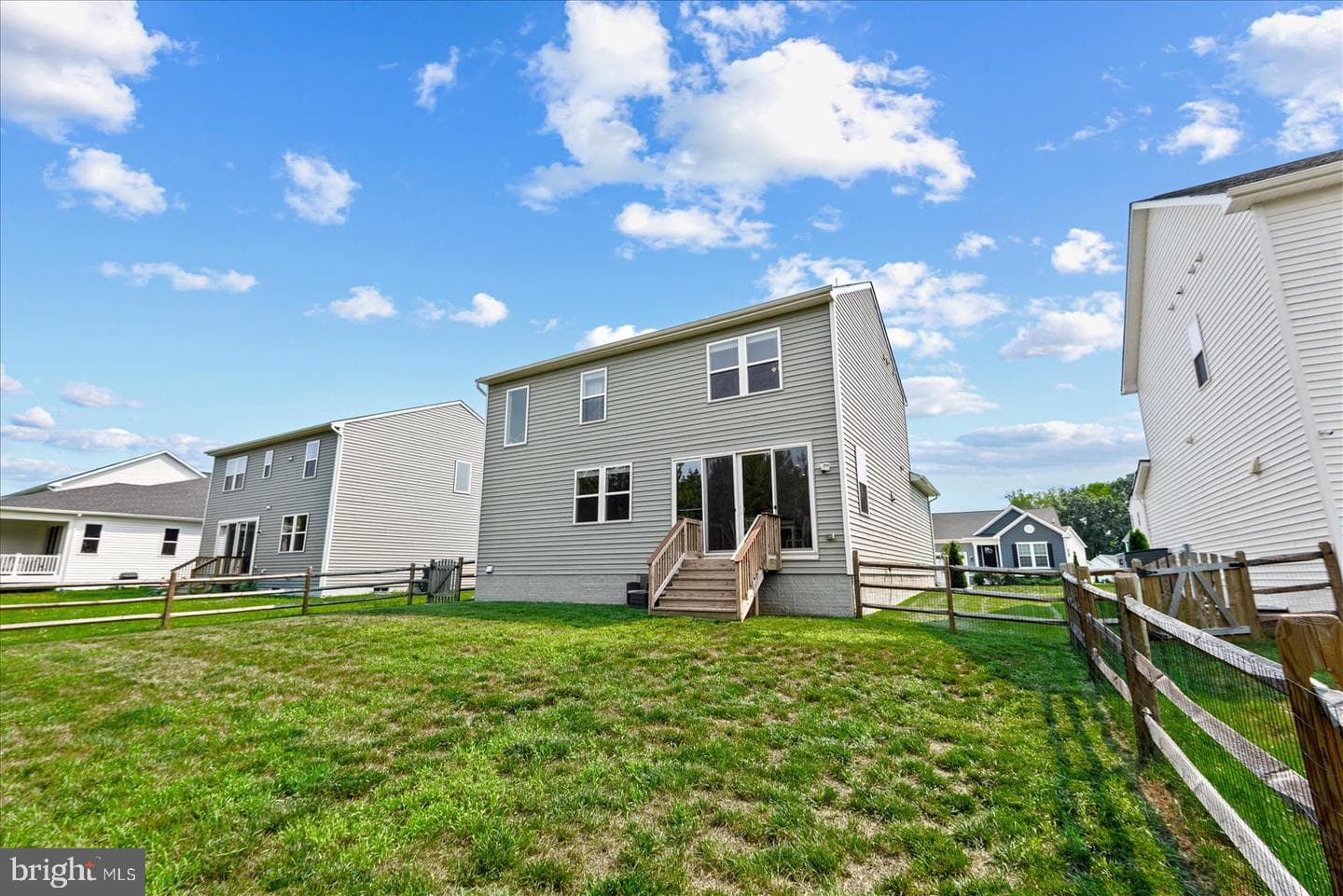 6325 Pointer Lane photo 32