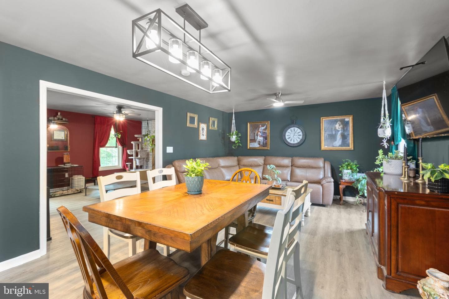 10429 Hutchison Lane photo 7
