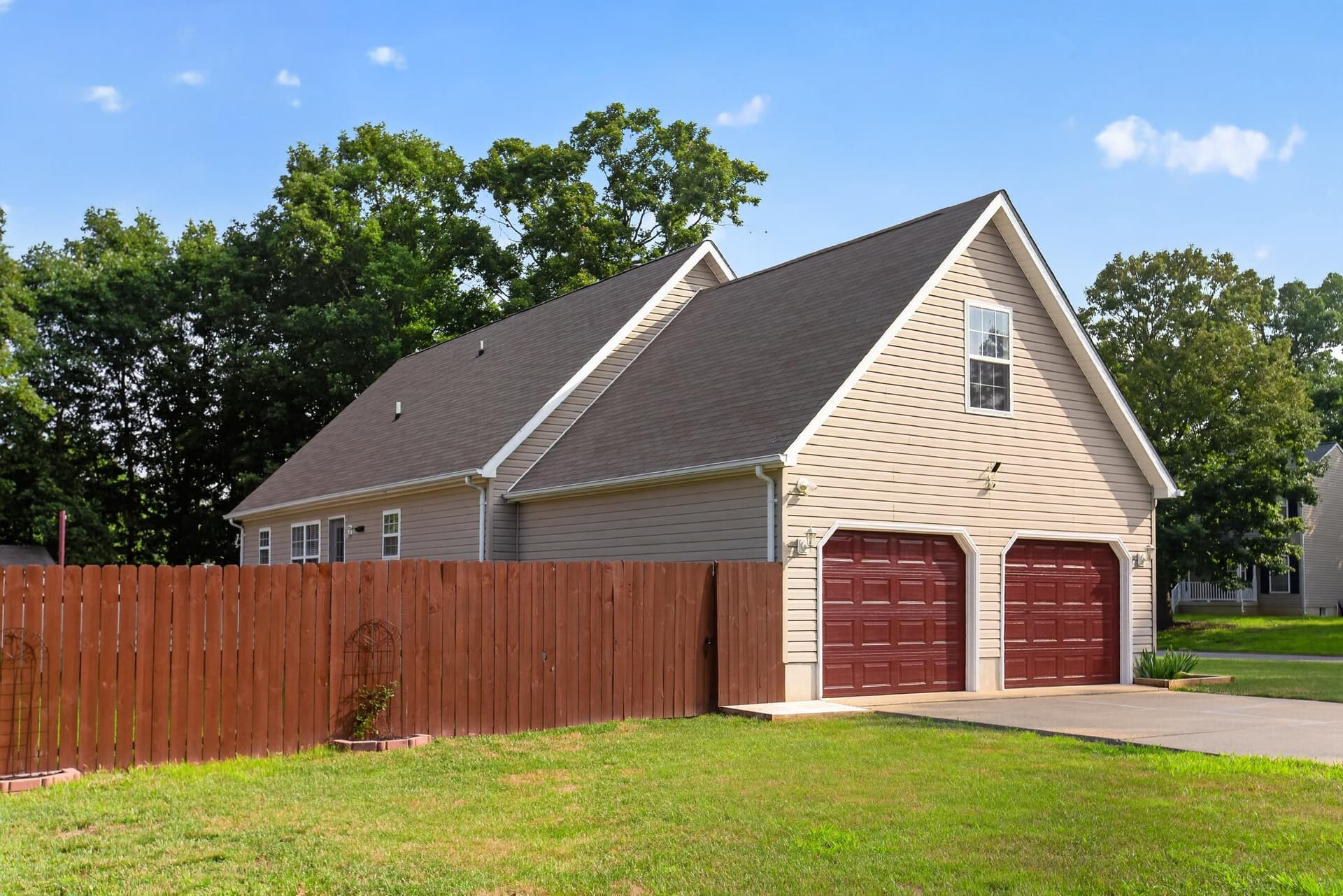 16965 Village Lane photo 22