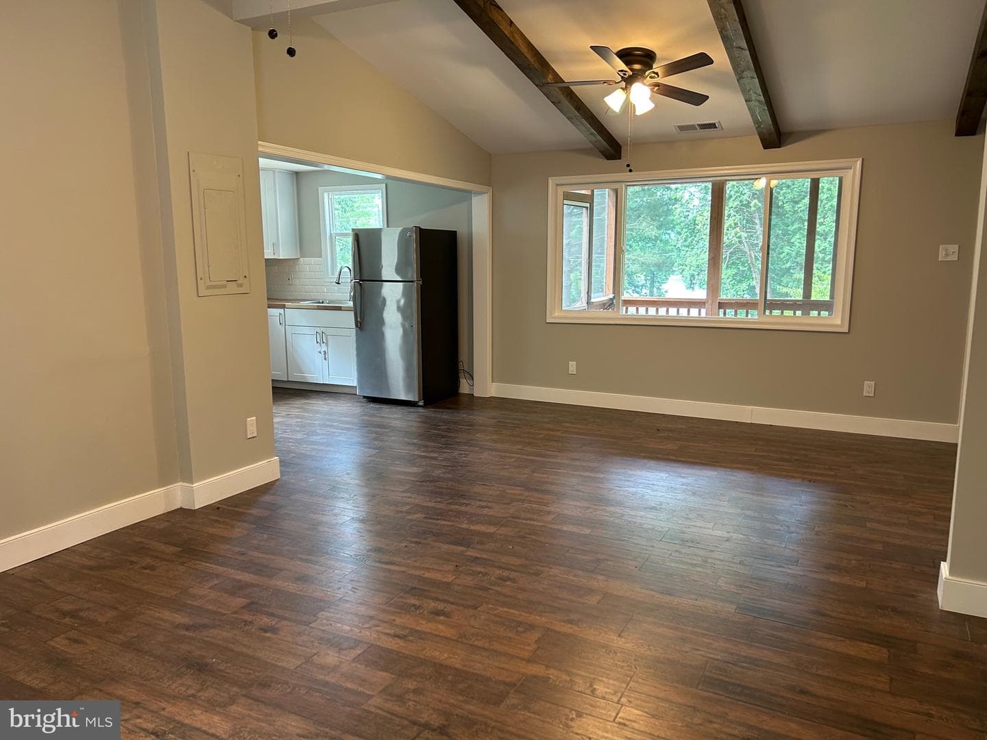 1346 N Lakeshore Drive photo 17