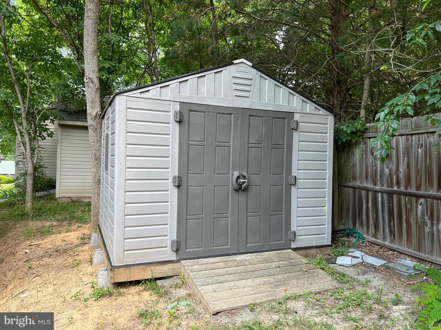1346 N Lakeshore Drive photo 31