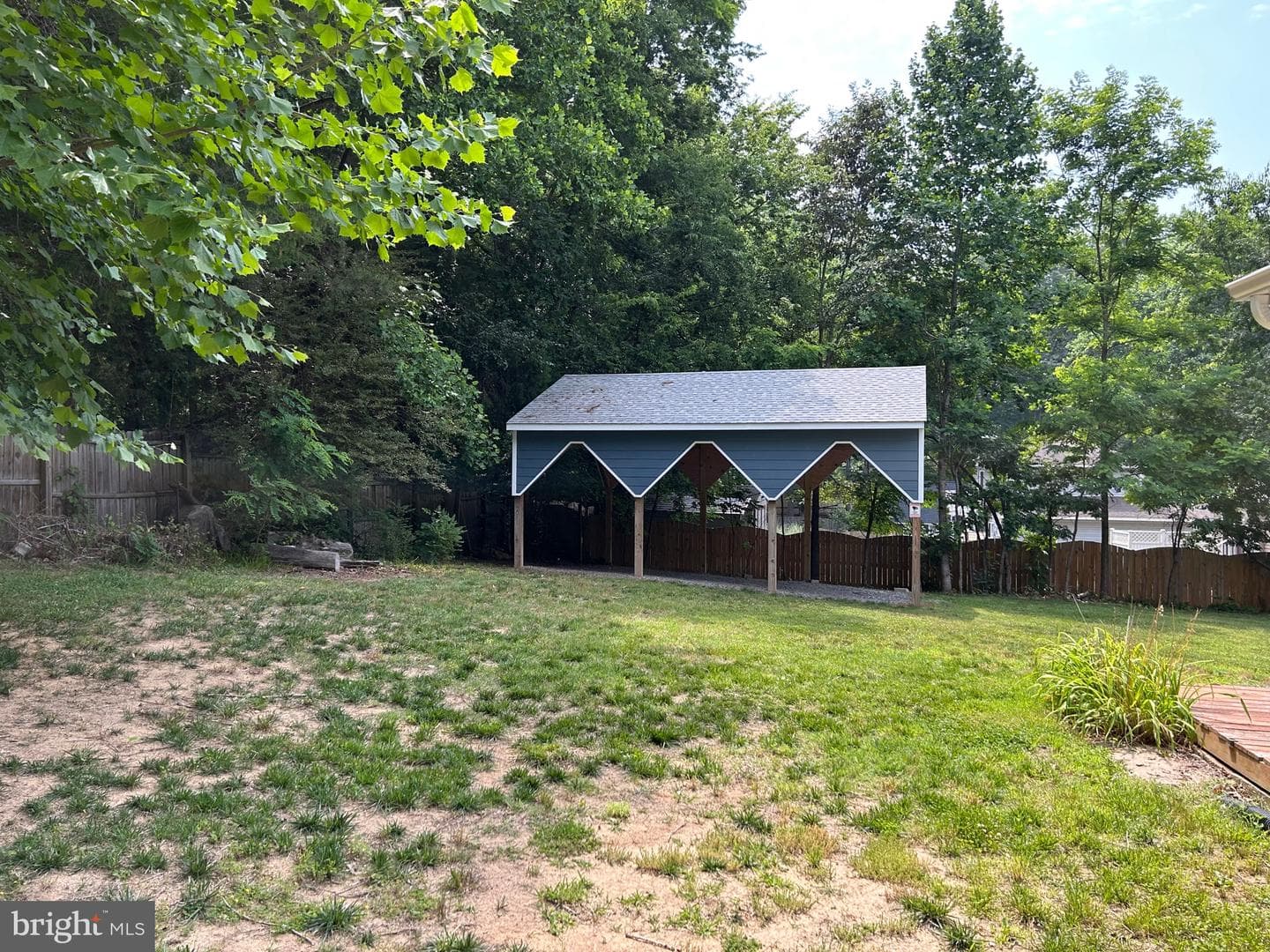 1346 N Lakeshore Drive photo 32