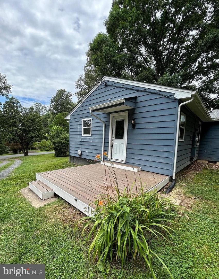 1346 N Lakeshore Drive photo 34