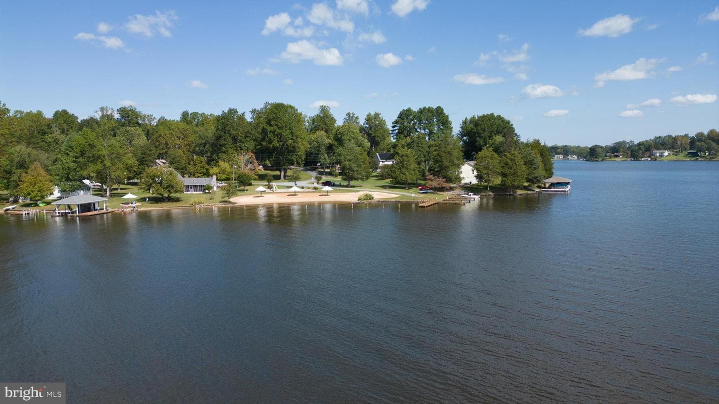 309 Ellis Drive photo 42