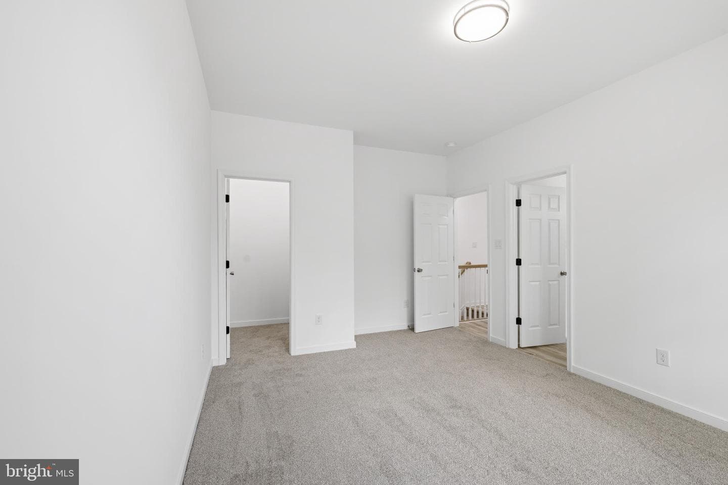 639 Noahs Landing Drive photo 22