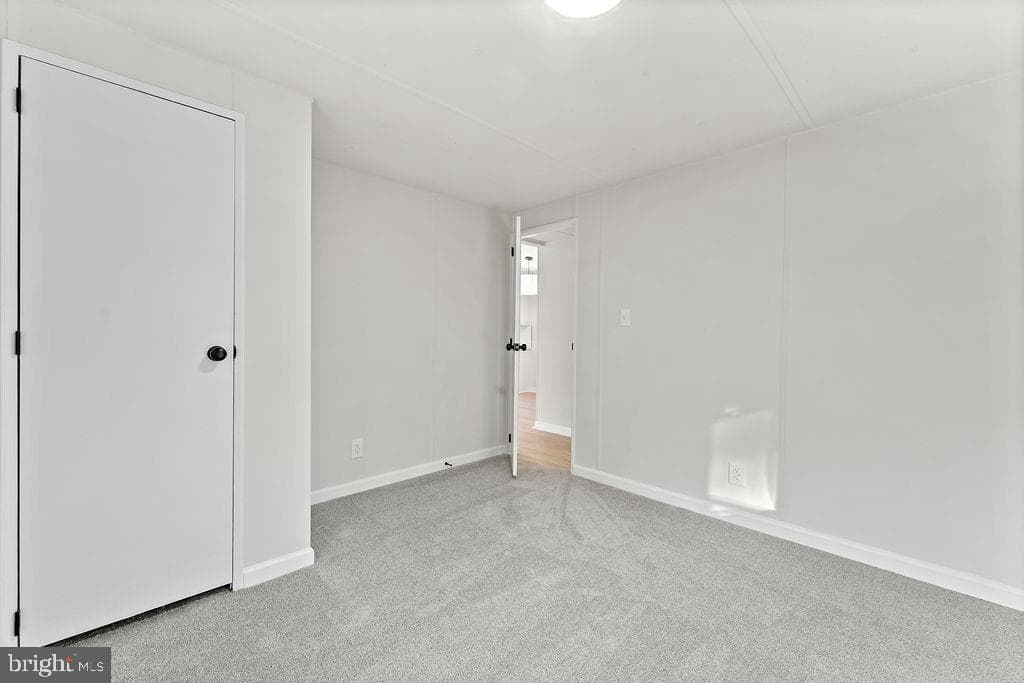 71 White Pine Lane photo 24