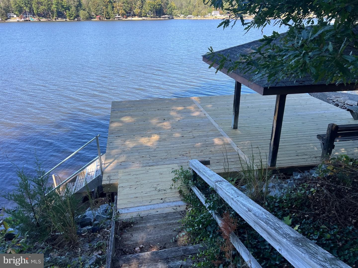 1134 S Lakeshore Drive photo 9