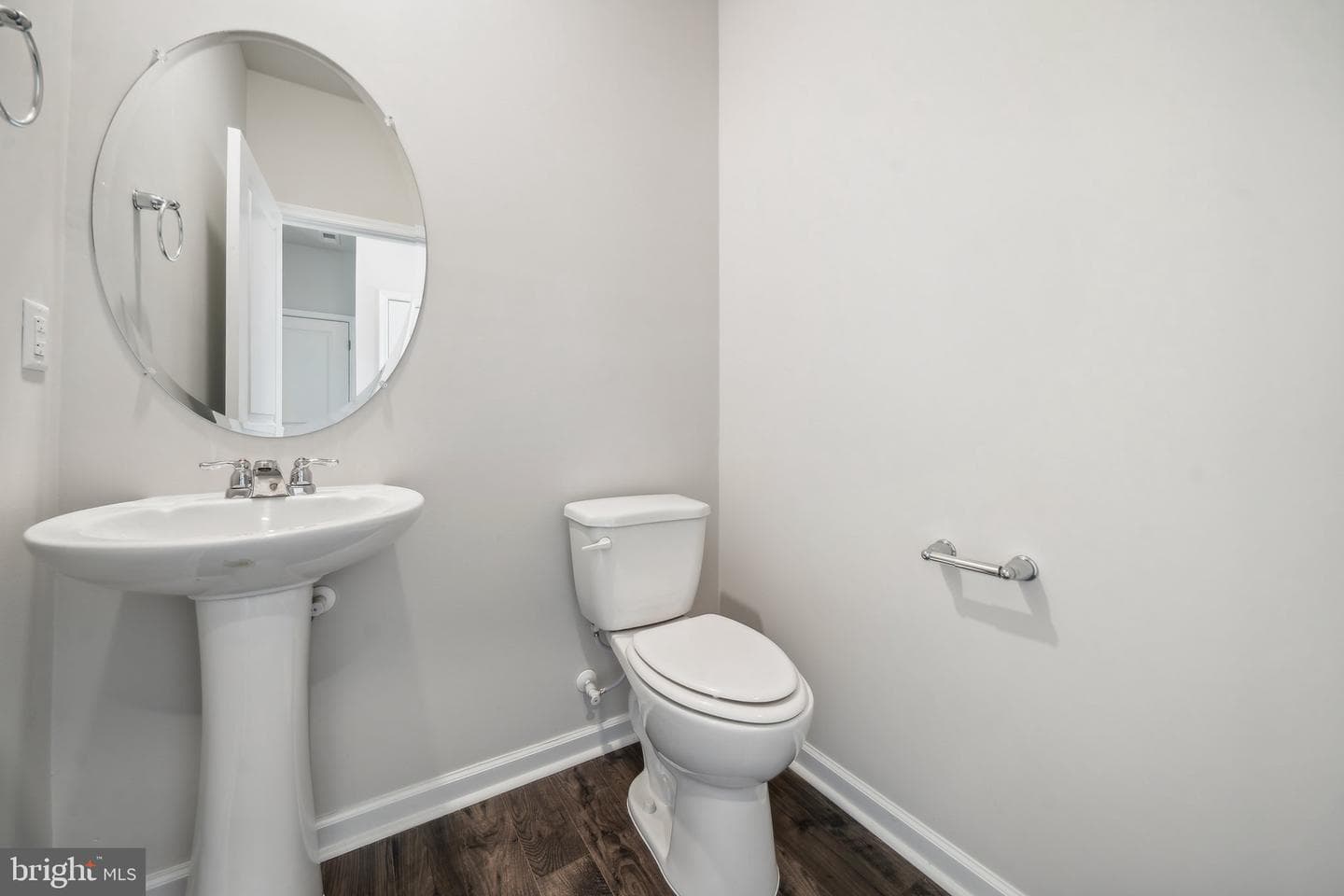 100 Liberty Lane photo 13