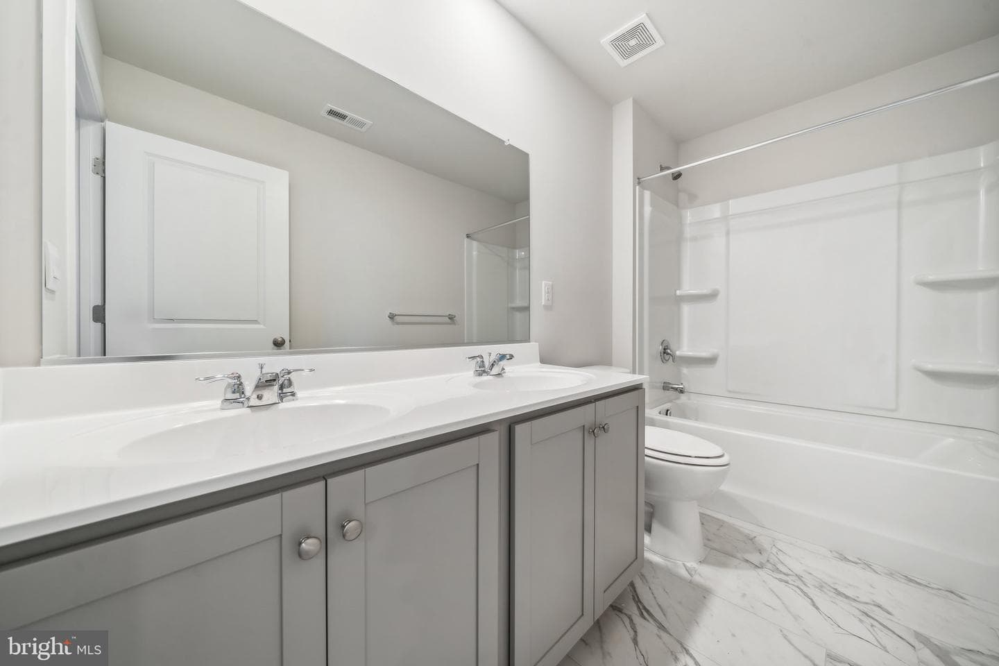 100 Liberty Lane photo 24