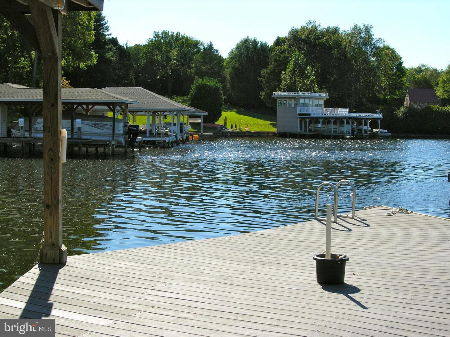 125 Lake Ct. photo 5
