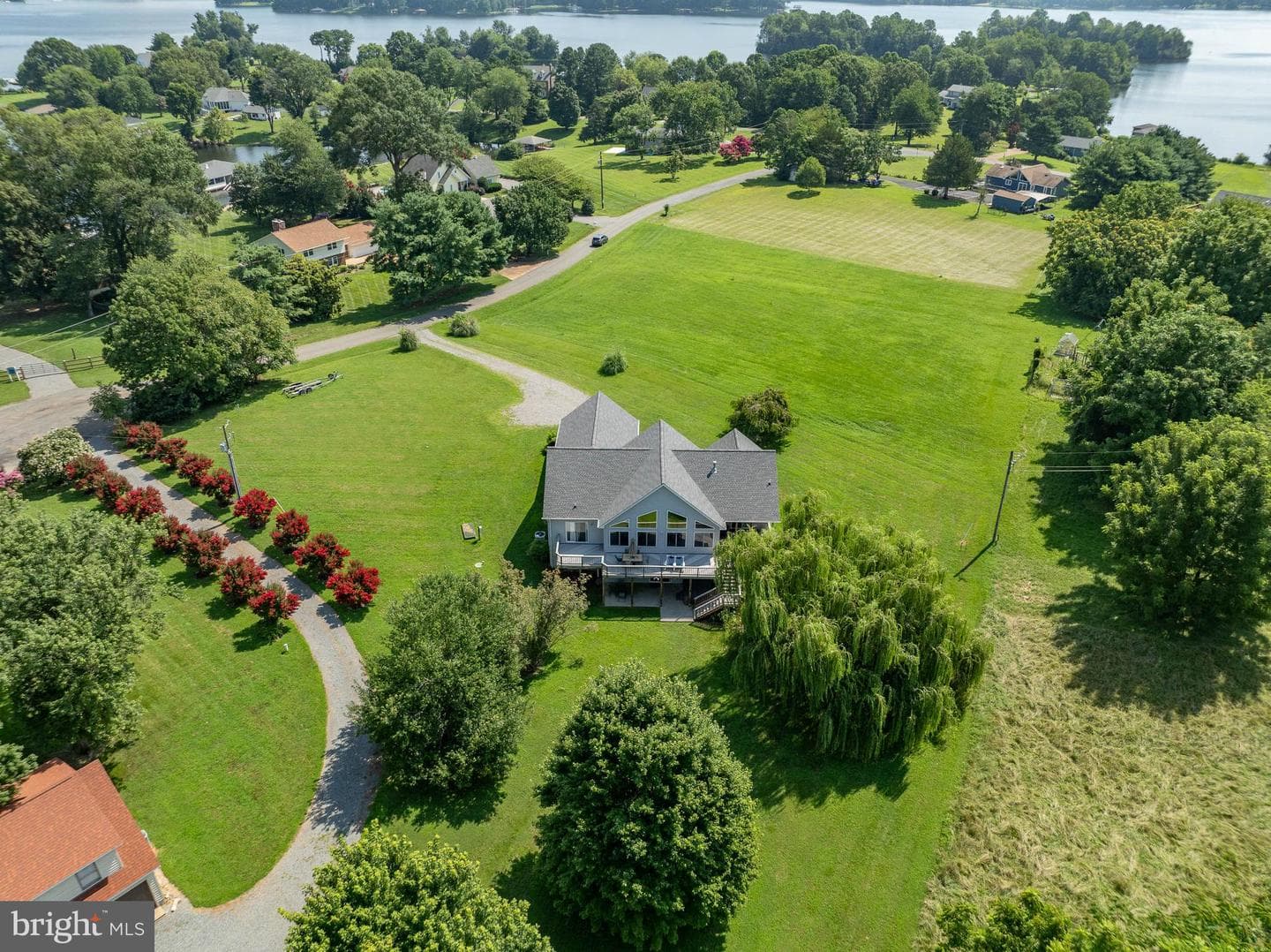 125 Lake Ct. photo 6