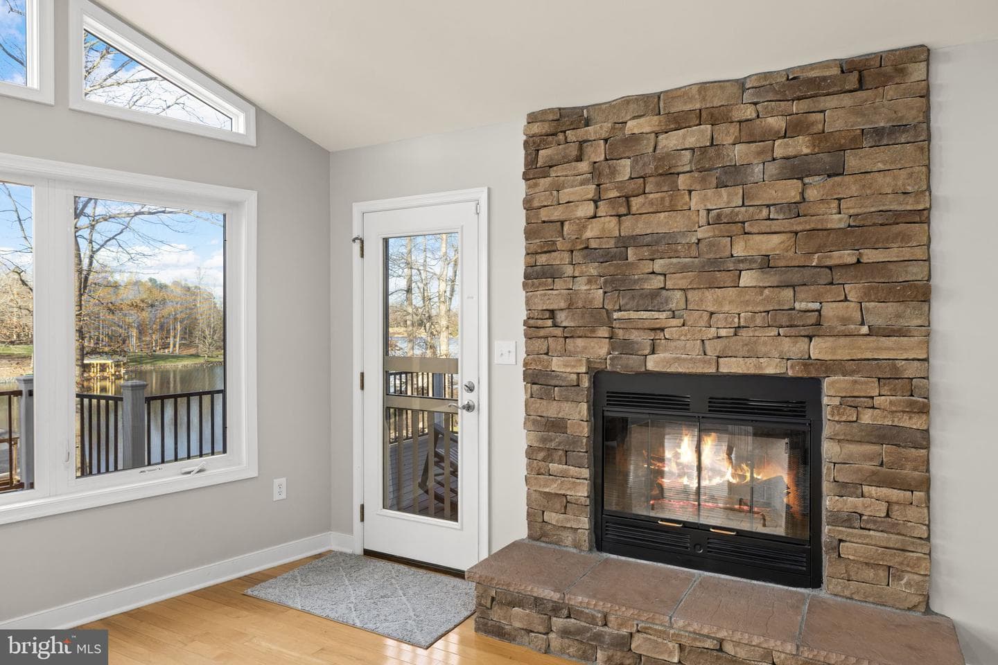 2045 Lake Forest Drive photo 31