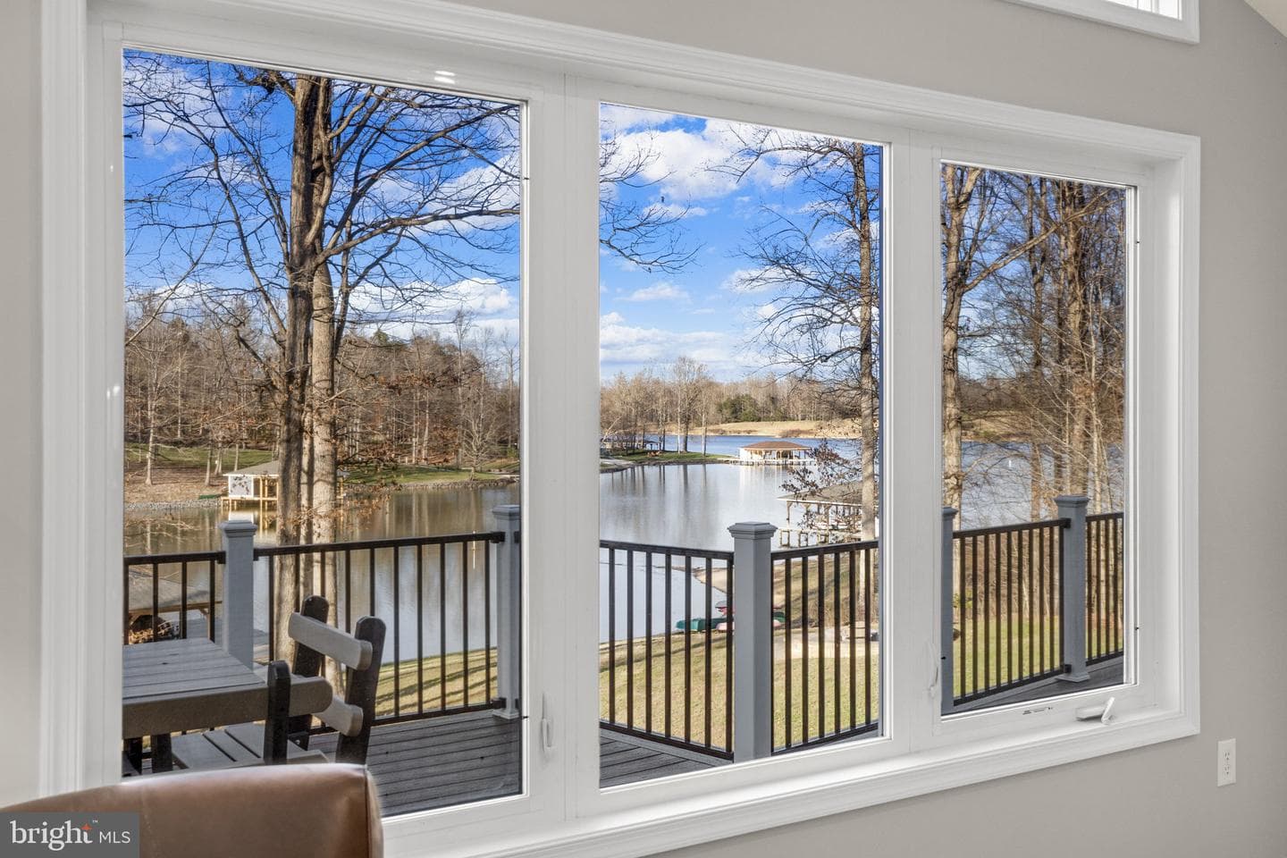 2045 Lake Forest Drive photo 46