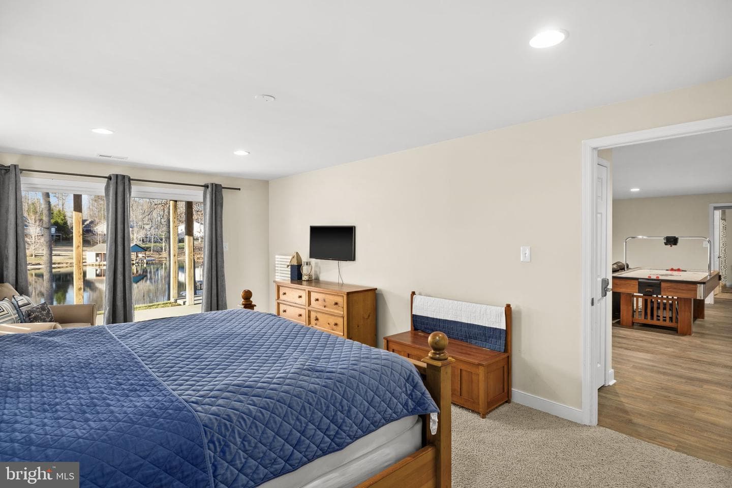 2045 Lake Forest Drive photo 58