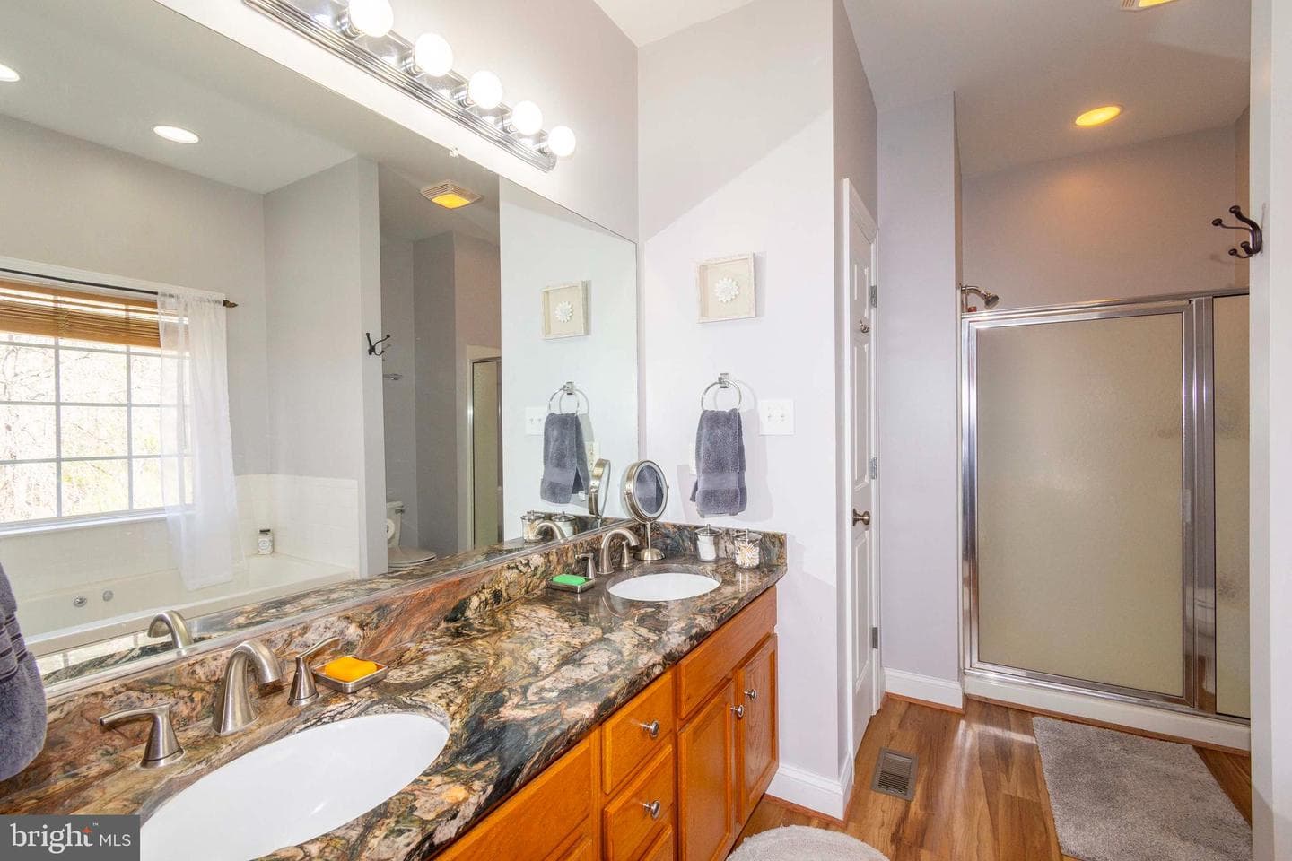 2203 Campbell Road photo 18