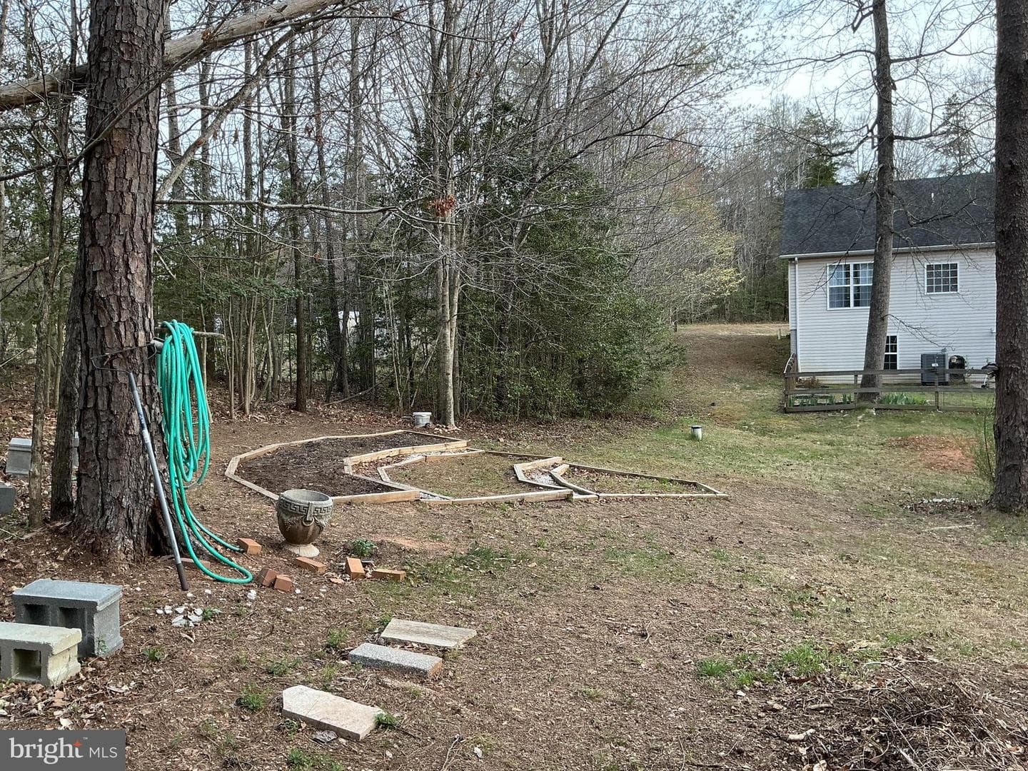 2203 Campbell Road photo 37