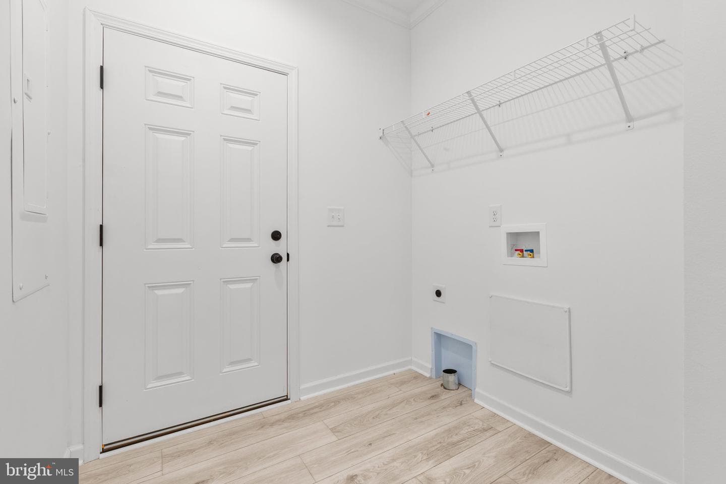 816 Mineral Avenue photo 25