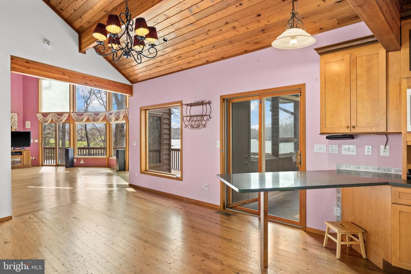 374 Sorbie Lane photo 31